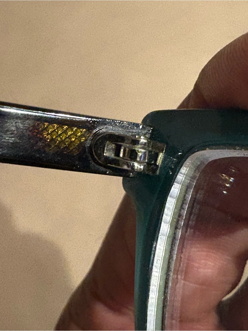 Gucci Rectangular Glasses Frames - Picture 14 of 15